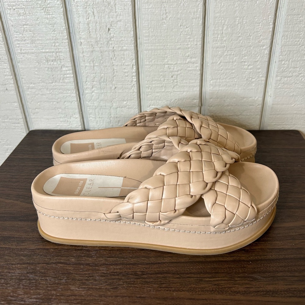 Dolce Vita Wrenly Platform Sandals, size 8.
